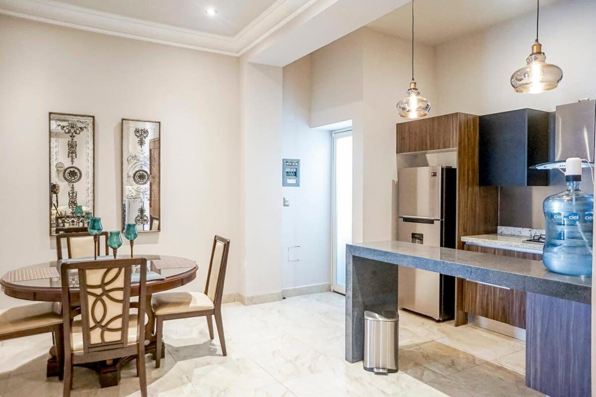 Lujoso Departamento En Leon Apartman Kültér fotó